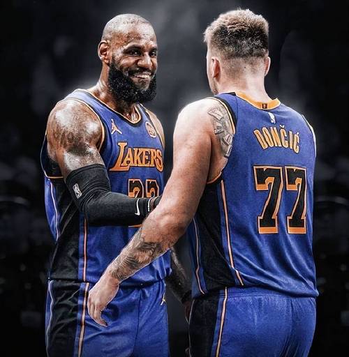 名嘴黄健翔认为詹姆斯不赞同东契奇的篮球策略却明白这便是赢得比赛的唯一途径_NBA直播