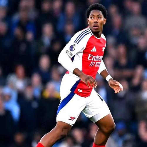 天空记者：斯凯利进入曼联左后卫引援名单，阿森纳需卖人才能引援