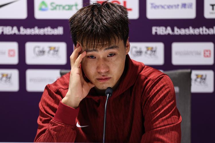 末节命中反超三分！赵睿9中7拿到24分4板6助三分7中5