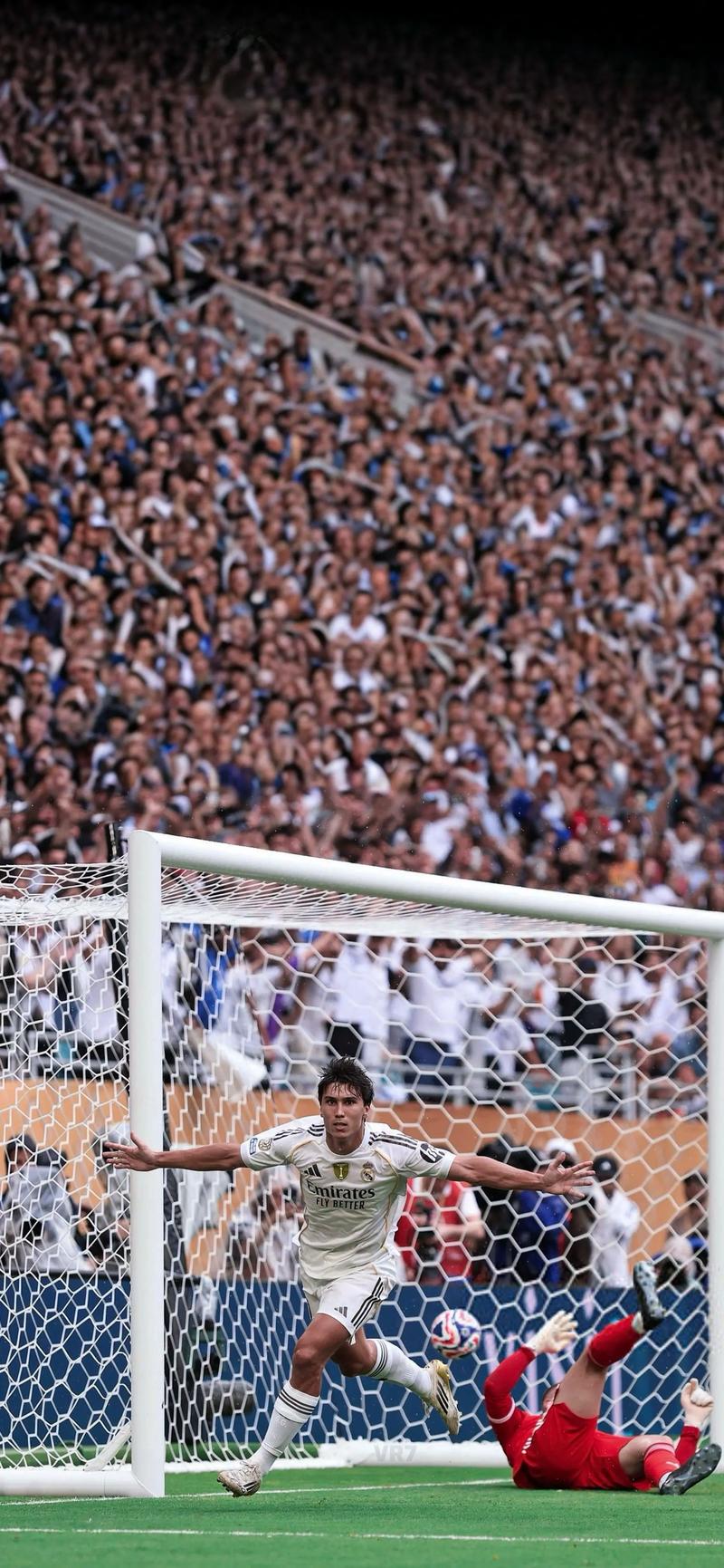 贡萨洛：我很有抱负，想和皇马夺得欧冠&和西班牙夺得世界杯