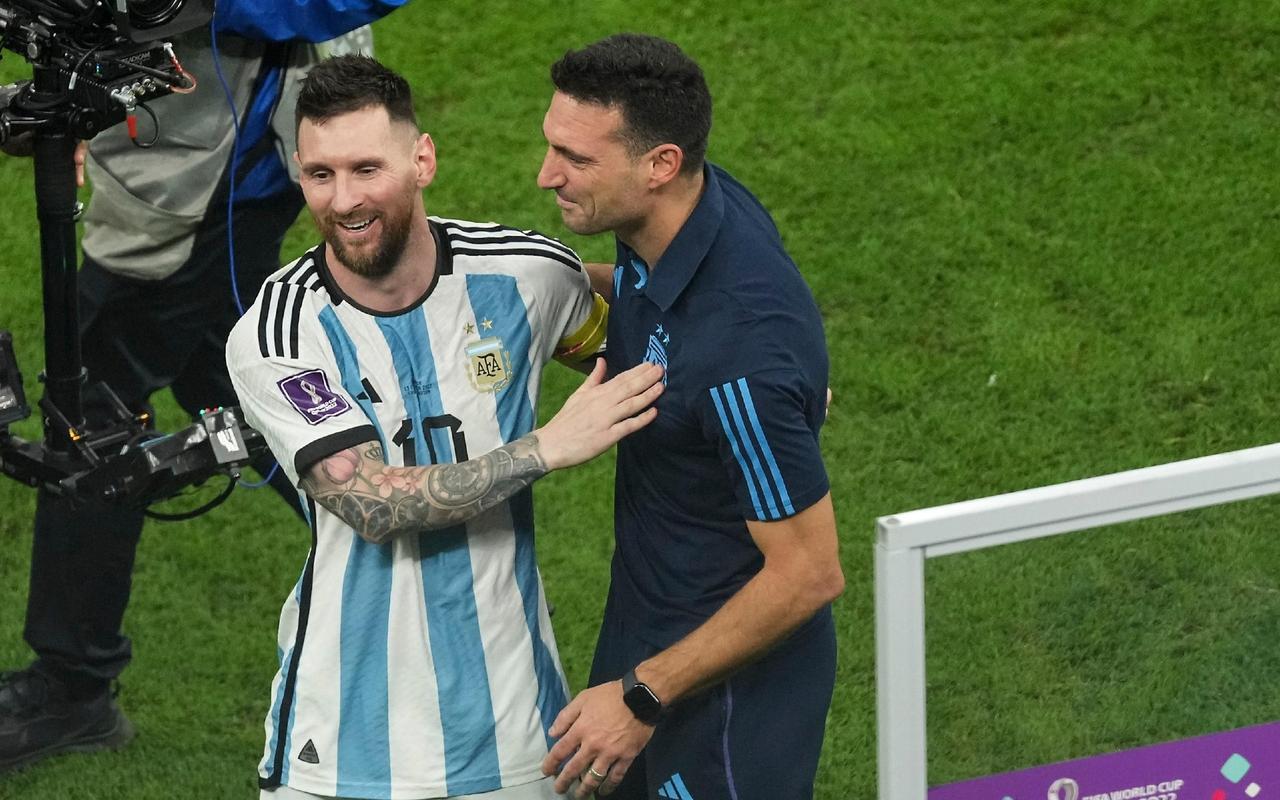 斯卡洛尼：梅西对阵赞比亚会首发帕尼切利受伤真是太操蛋了