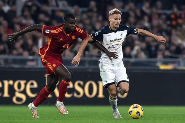 每体：巴萨关注26岁科特迪瓦后卫恩迪卡，罗马标价4500万欧