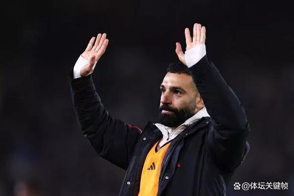 记者：萨拉赫认为自己有权质疑被弃用，红军内部认为送走他很明智