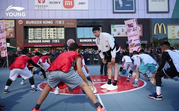 跟着李宁YOUNG爱上CBA成都站活动收官