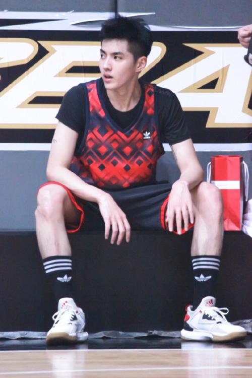 吴亦凡参加过nba明星赛吗，吴亦凡参加过的选秀？