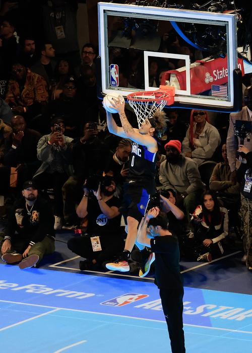 全明星十大扣篮，nba全明星扣篮大赛视频